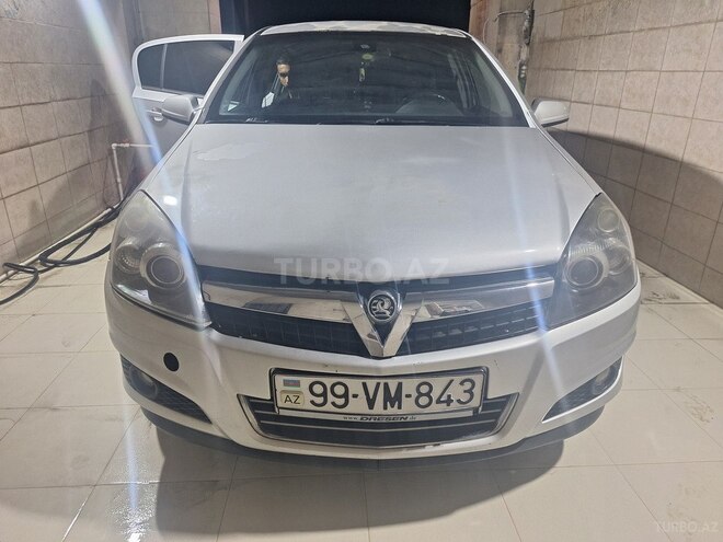 Opel Astra-11