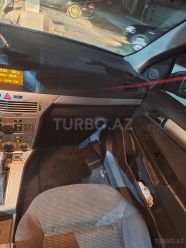 Opel Astra-10