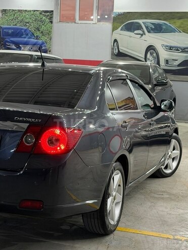 Chevrolet Epica-10