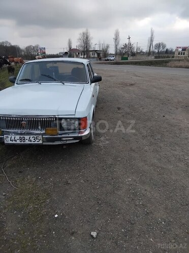 GAZ 3102 "Volga"-7