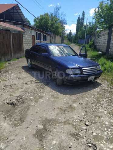 Mercedes C 200-7