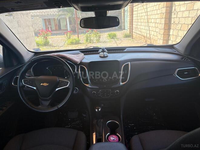 Chevrolet Equinox-7
