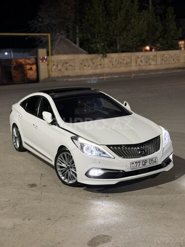 Hyundai Grandeur-9
