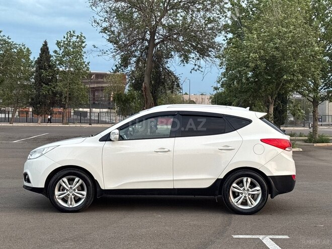Hyundai ix35-4