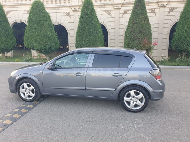 Opel Astra-10