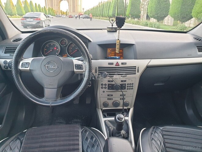 Opel Astra-14