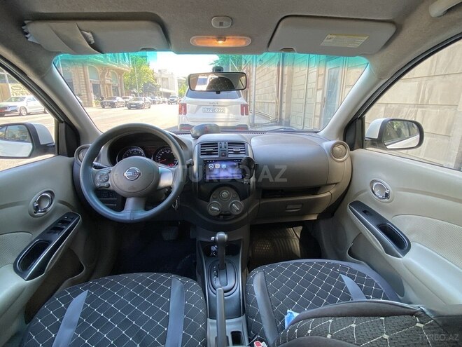 Nissan Sunny-8
