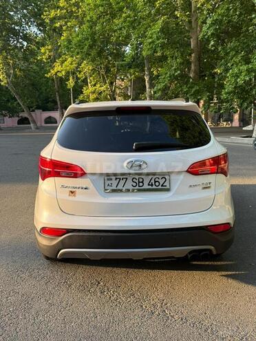 Hyundai Santa Fe-3
