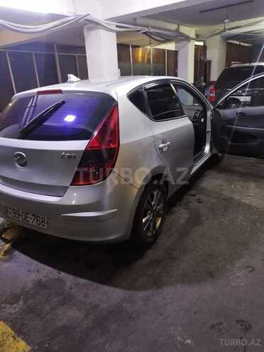 Hyundai i30-2