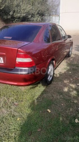 Opel Vectra-3