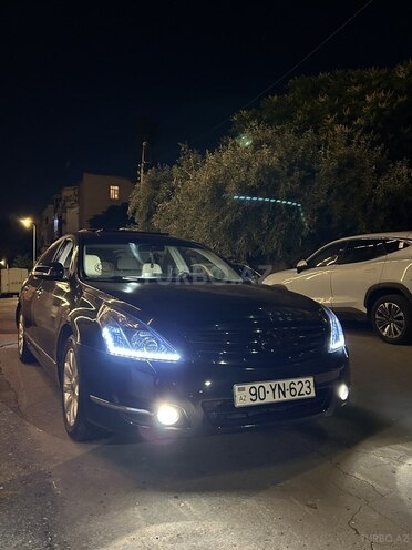Nissan Teana-1