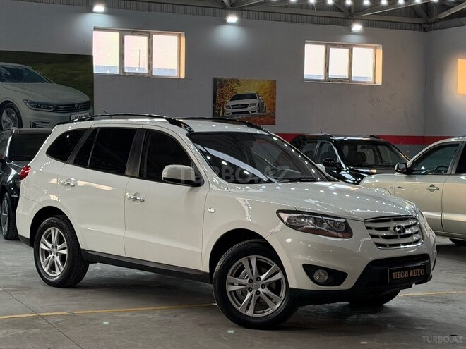 Hyundai Santa Fe-4