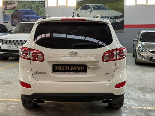 Hyundai Santa Fe-7
