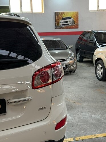 Hyundai Santa Fe-8