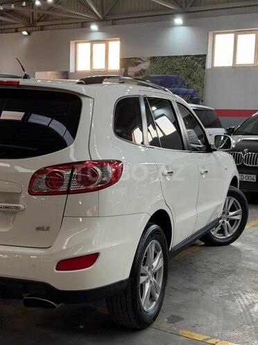 Hyundai Santa Fe-9