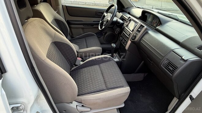 Nissan X-Trail-8