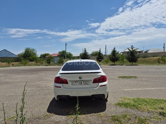 BMW 528-4