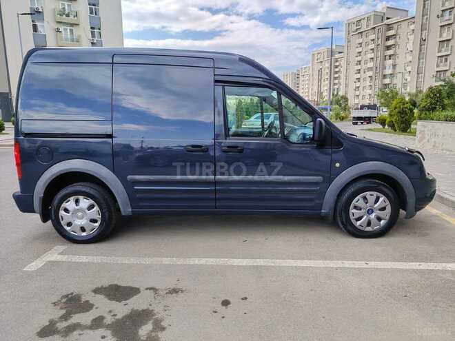 Ford Transit Connect-7