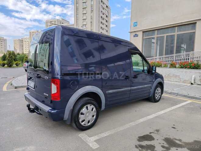 Ford Transit Connect-5