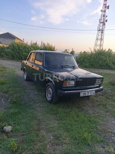 LADA (VAZ) 2107-1