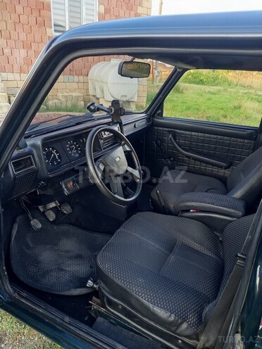 LADA (VAZ) 2107-4