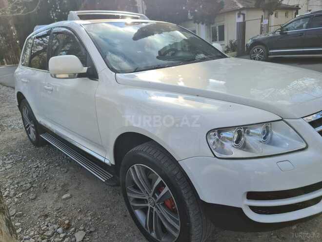 Volkswagen Touareg-2