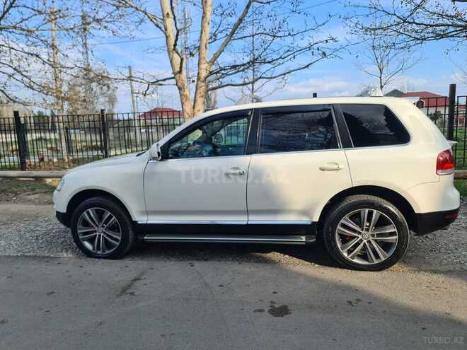 Volkswagen Touareg-3