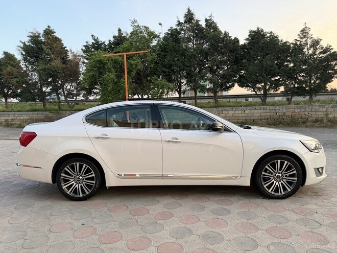 Kia Cadenza-9