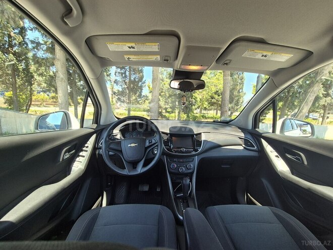 Chevrolet Trax-8