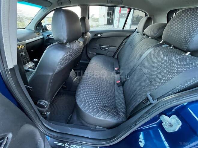 Opel Astra-8