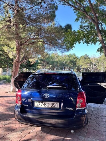 Toyota Avensis-5