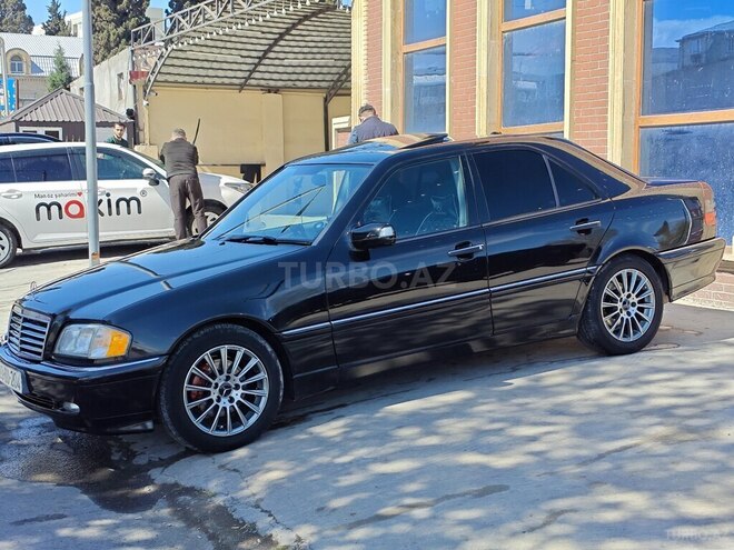 Mercedes C 230-3