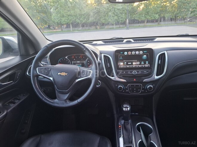 Chevrolet Equinox-8