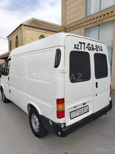 Ford Transit-2