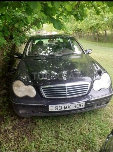 Mercedes C 230-1