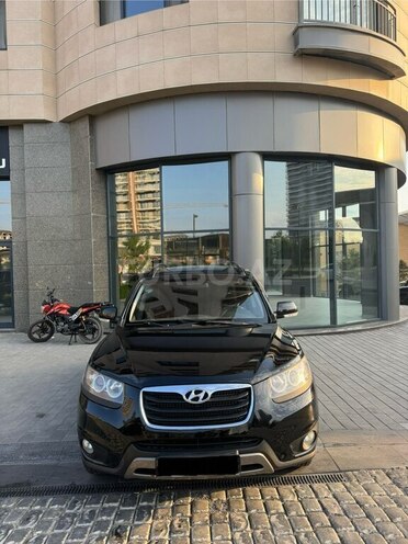 Hyundai Santa Fe-1