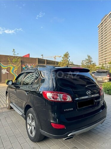 Hyundai Santa Fe-4