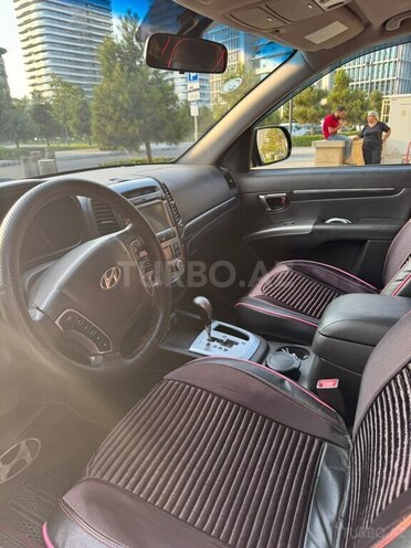 Hyundai Santa Fe-9