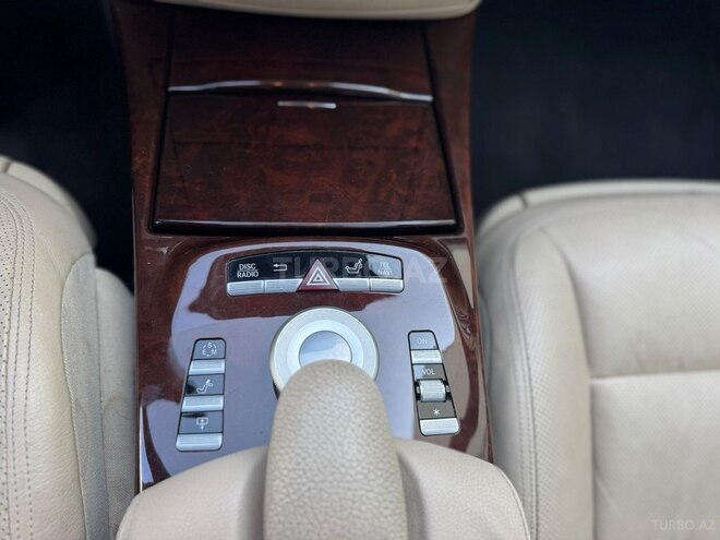 Mercedes S 500-16