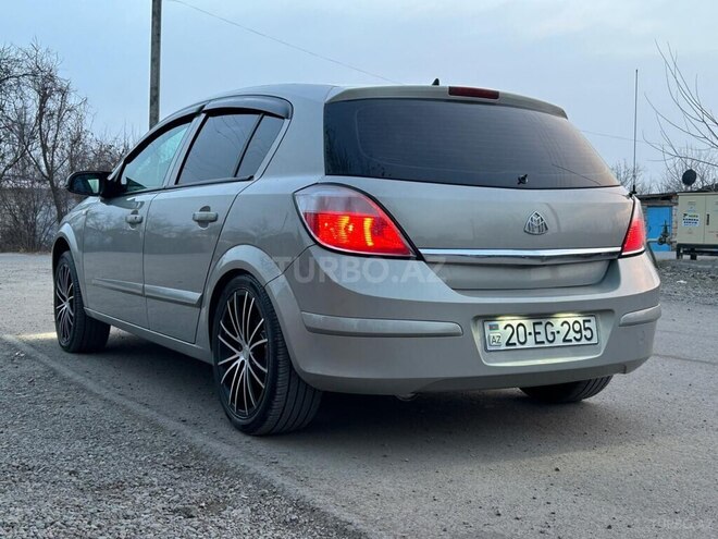 Opel Astra-7