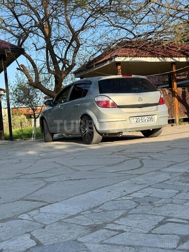 Opel Astra-8
