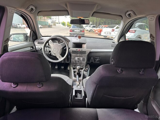 Opel Astra-13