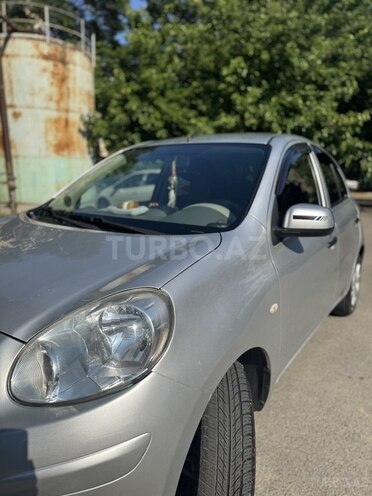 Nissan Micra-6