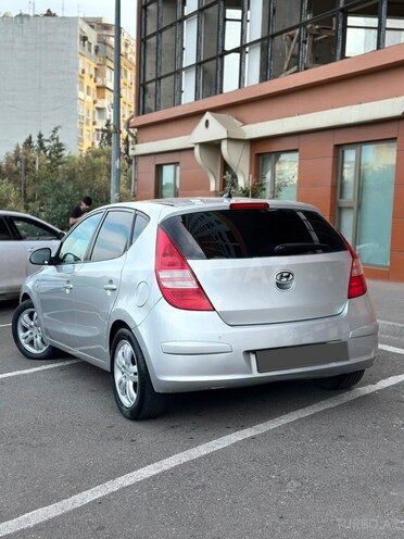 Hyundai i30-2