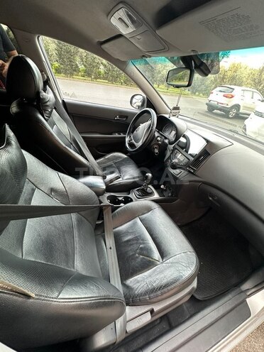 Hyundai i30-4