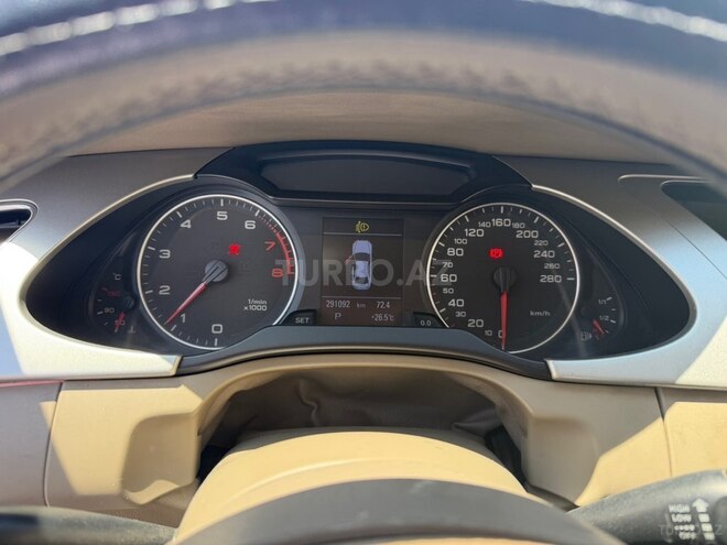 Audi A4-3