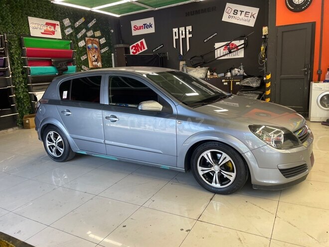 Opel Astra-2