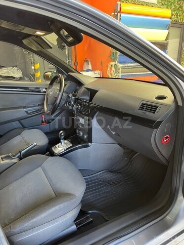 Opel Astra-7