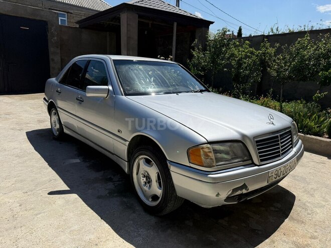 Mercedes C 180-2