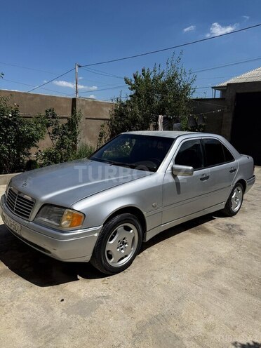 Mercedes C 180-1